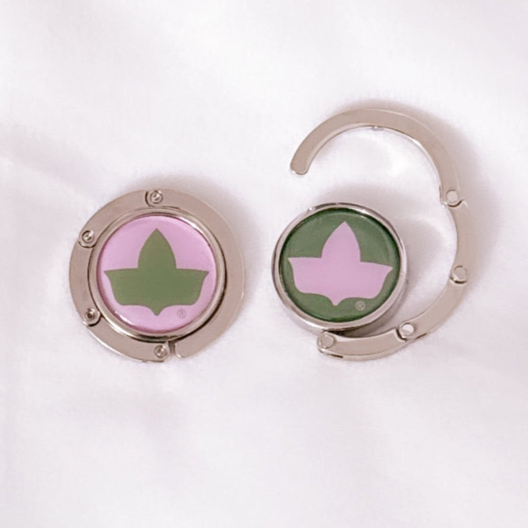 Alpha Kappa Alpha® Ivy Purse Hanger – Silver Foldable Hook