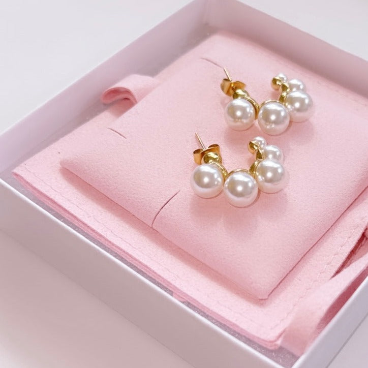 Chunky Stainless Steel Imitation Pearl Stud Earrings - 18K Gold Plated