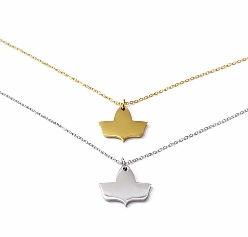 Dainty Ivy Stainless Steel Necklace – Gold or Silver | Adjustable 16–18”