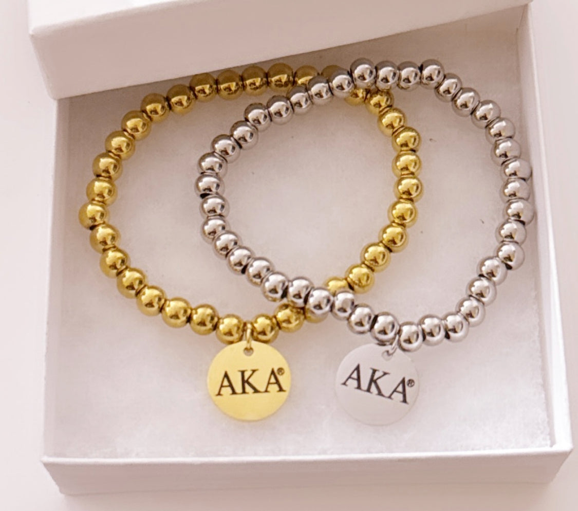 Personalized Round Charmed Beaded Bracelet