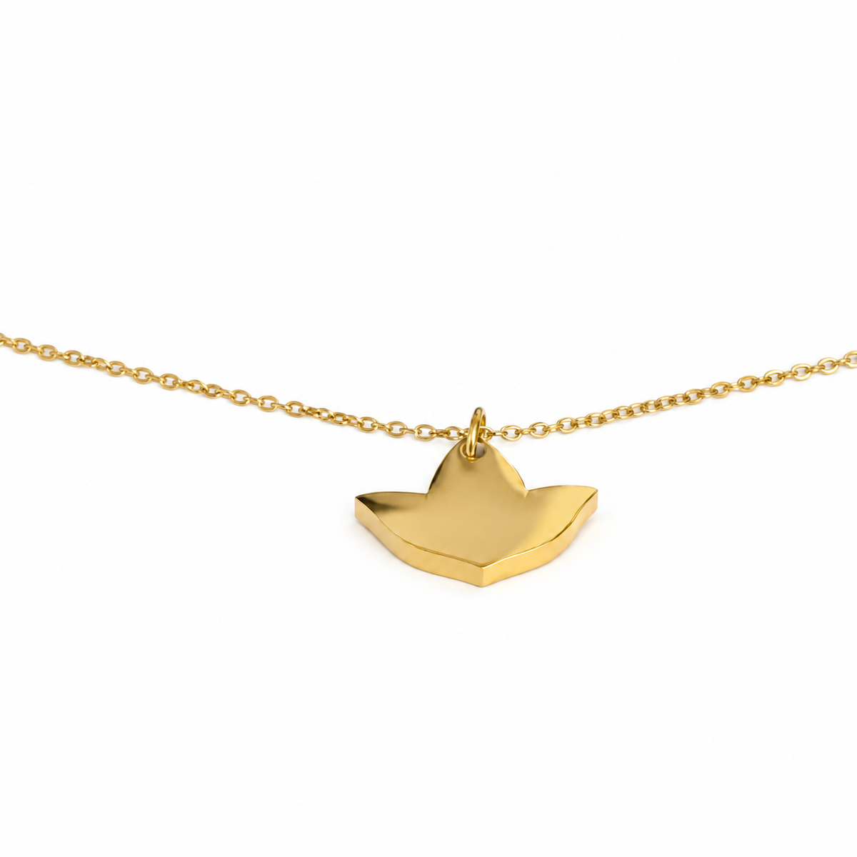Dainty Ivy Leaf Necklace in Gold or Silver
