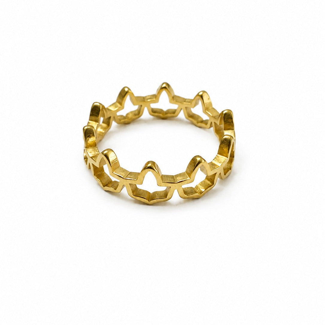 Gold stainless steel ivy ring featuring an elegant open ivy band design on a white background, available in sizes 7 and 8.
